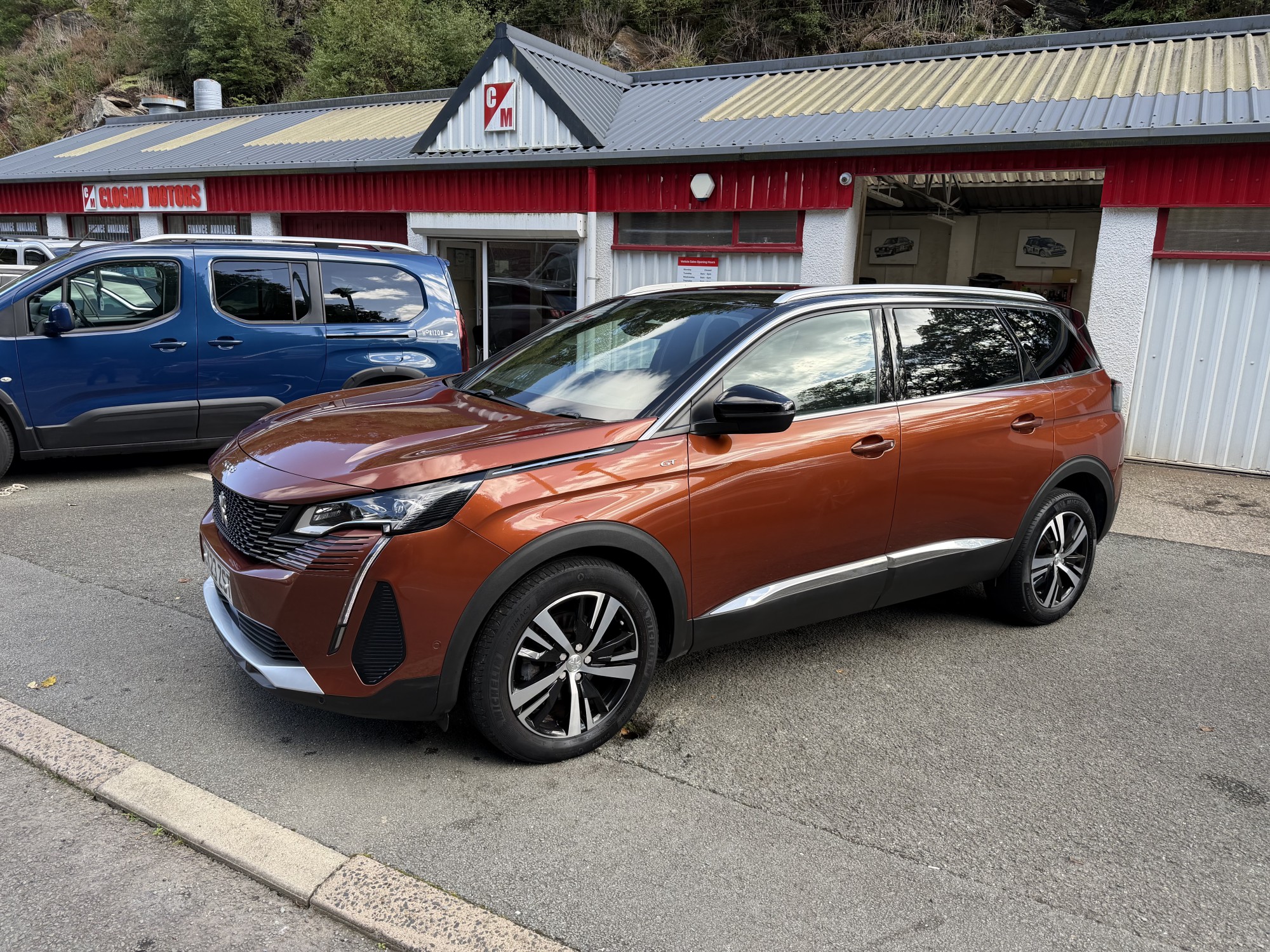 2023 Peugeot 5008