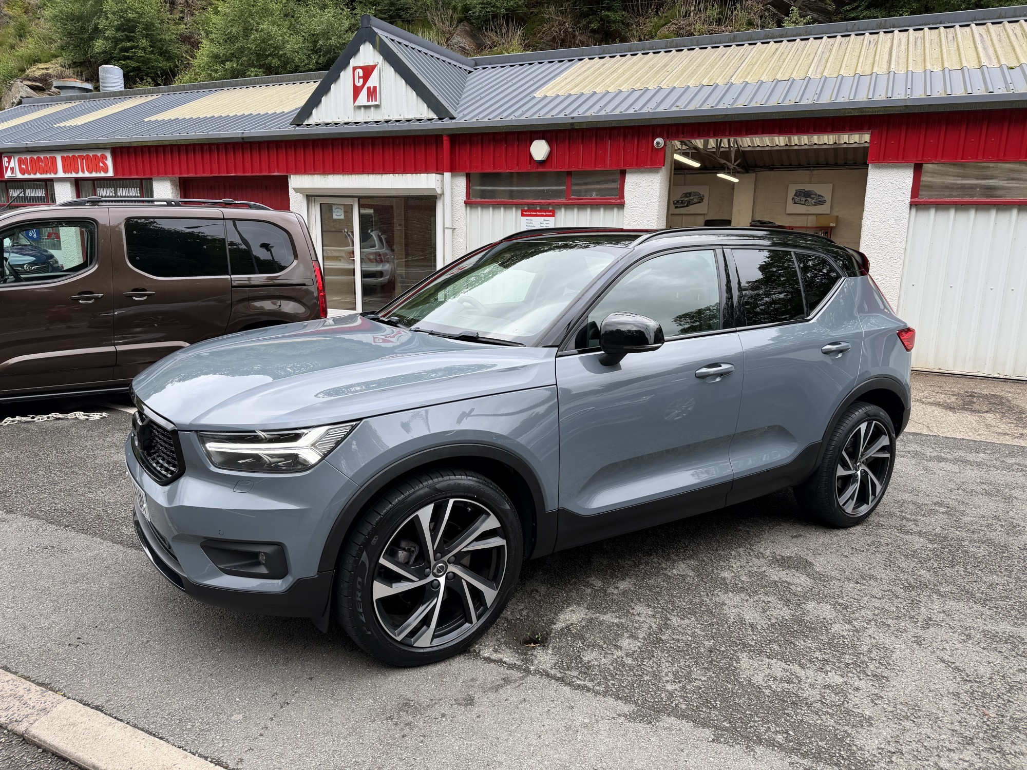 2021 Volvo XC40